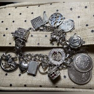 RARE FIND PersonalizesSTERLING SILVER Charm Bracelet unique Assorted Charms